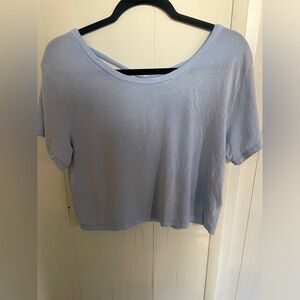 AMERICAN EAGLE LIGHT BLUE SOFT & SEXY CRISS CROSS BACK CROPPED TEE SHIRT- MEDIUM